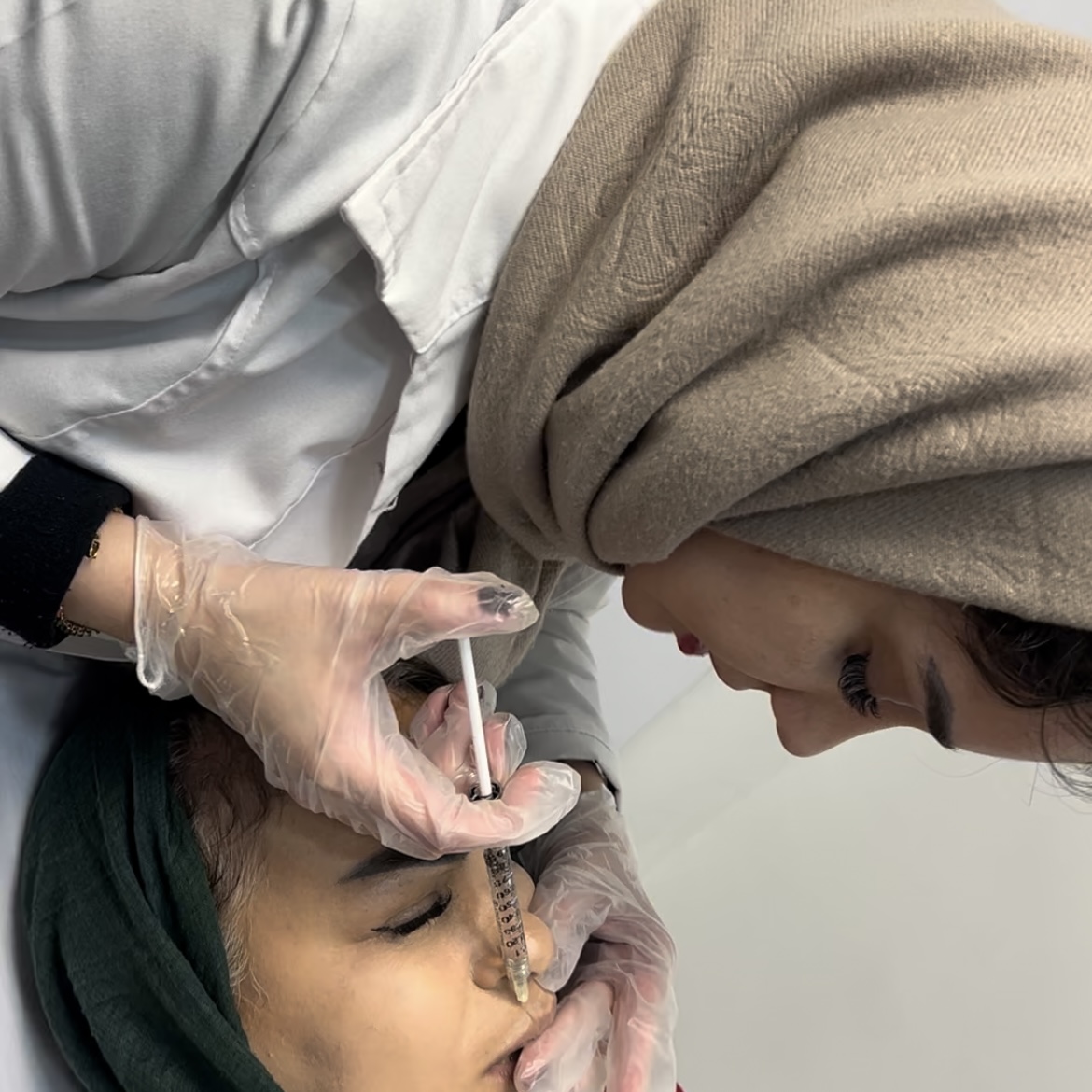 معرفی دستگاه های لیزر موهای زائد